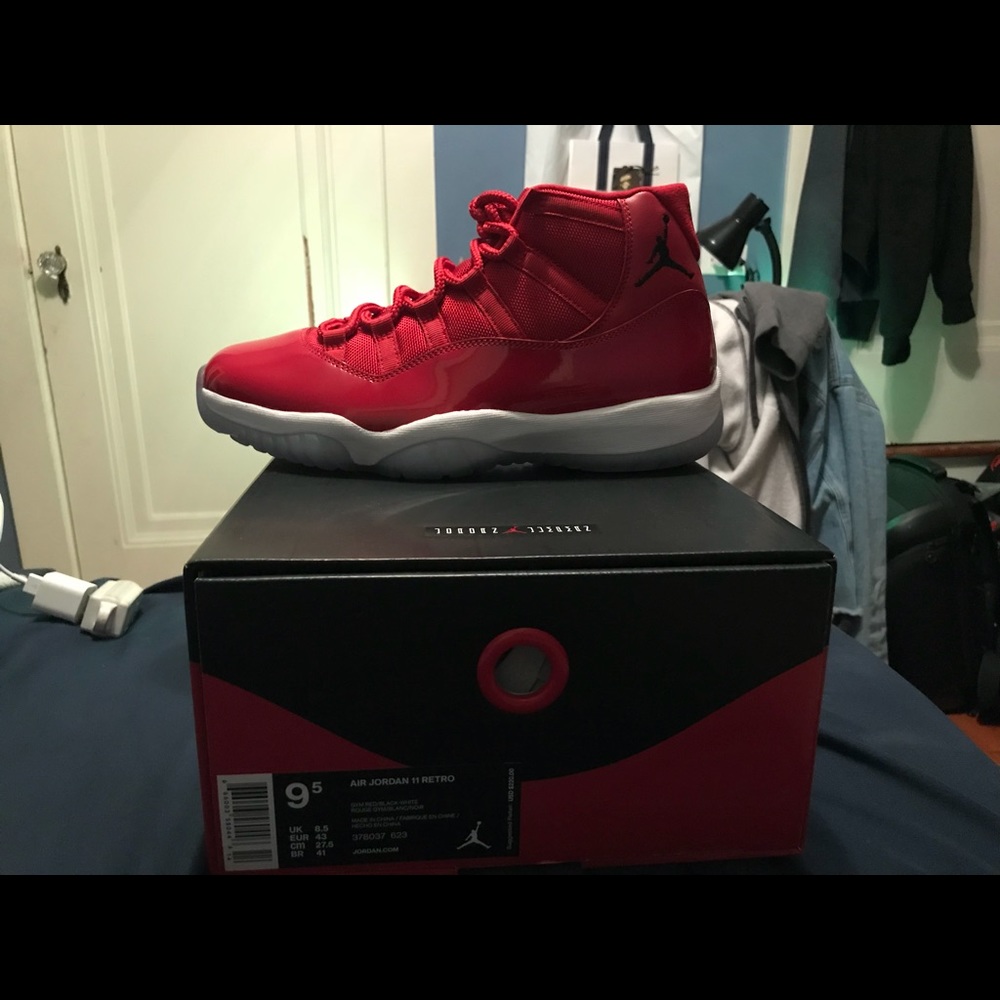 Air Jordan 11 win like 96